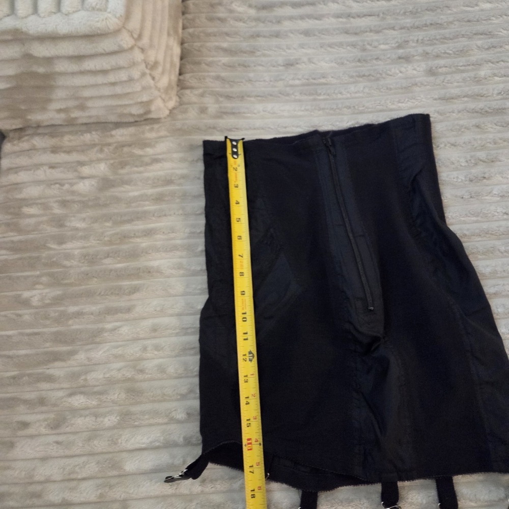 Rago 1294 Black Open Bottom Girdle Shapewear Size Large 30 Zipper Garter Straps - Picture 8 of 12